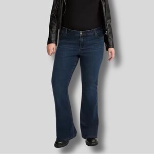 NWT Torrid Luxe Slim Boot Super Stretch Women's Jeans Stratosphere Dark Wash
